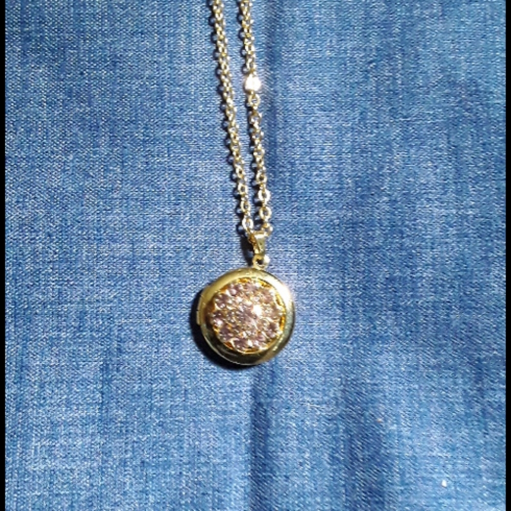Vintage N.R. Pink Rhinestone Locket
